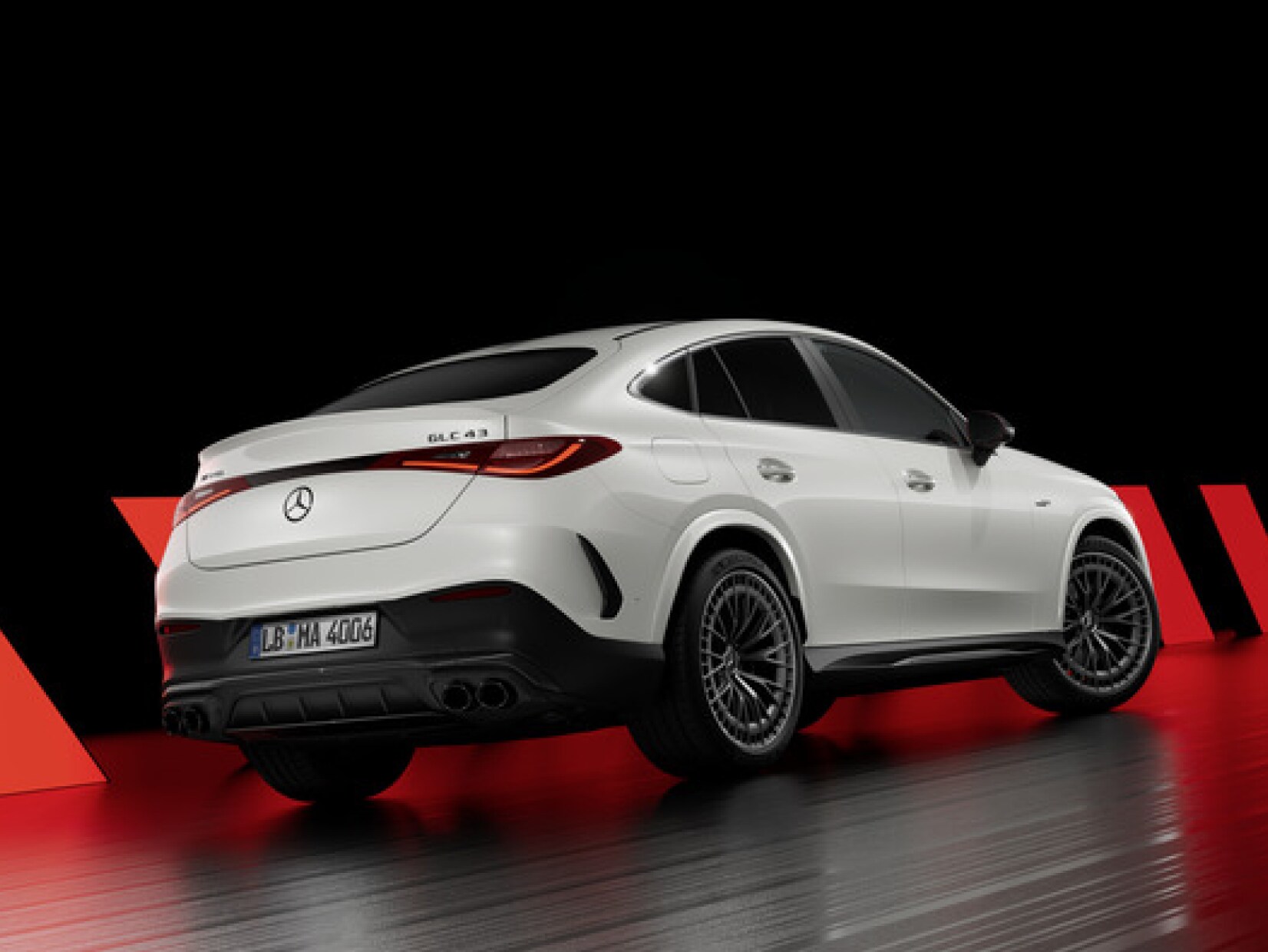 Vista lateral del Mercedes-AMG GLC 43 4MATIC Coupé