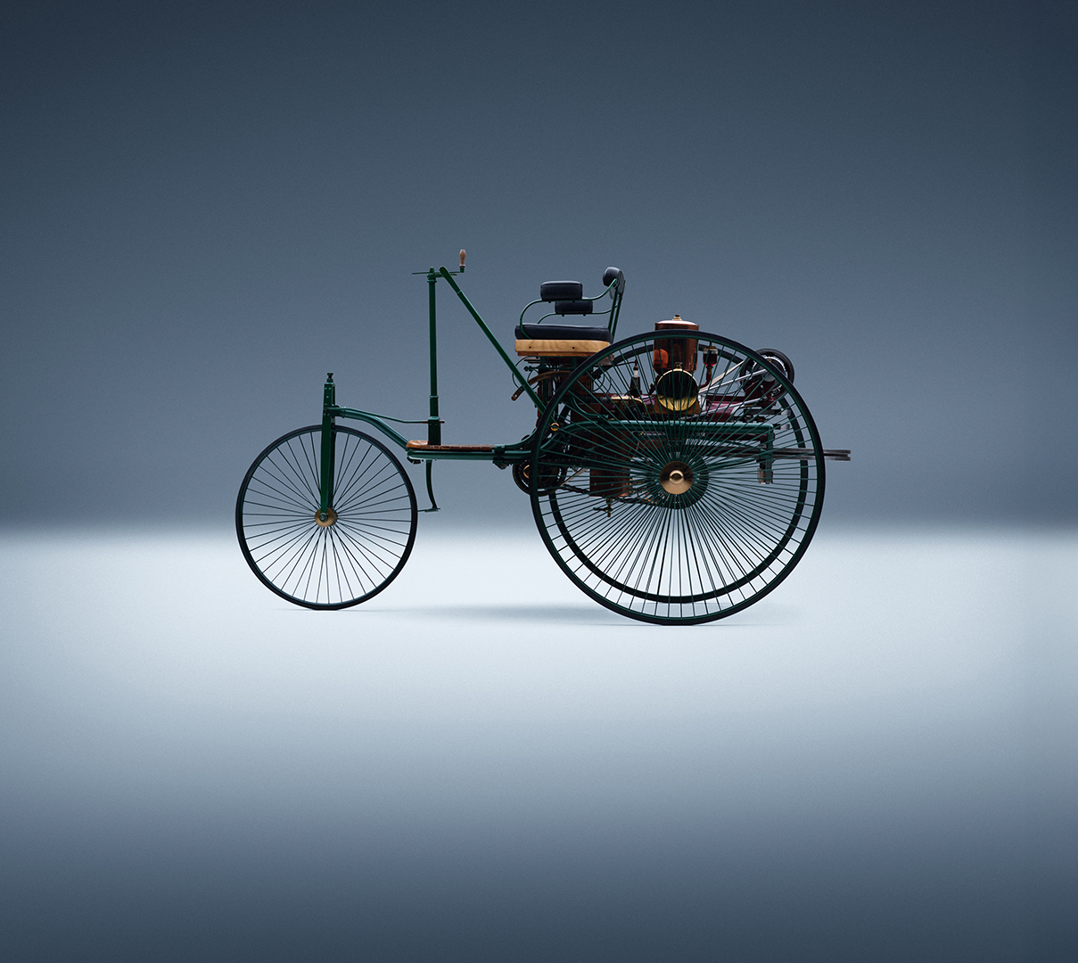 Patent-Motorwagen | Mercedes-Benz La Patent-Motorwagen con un fondo azul