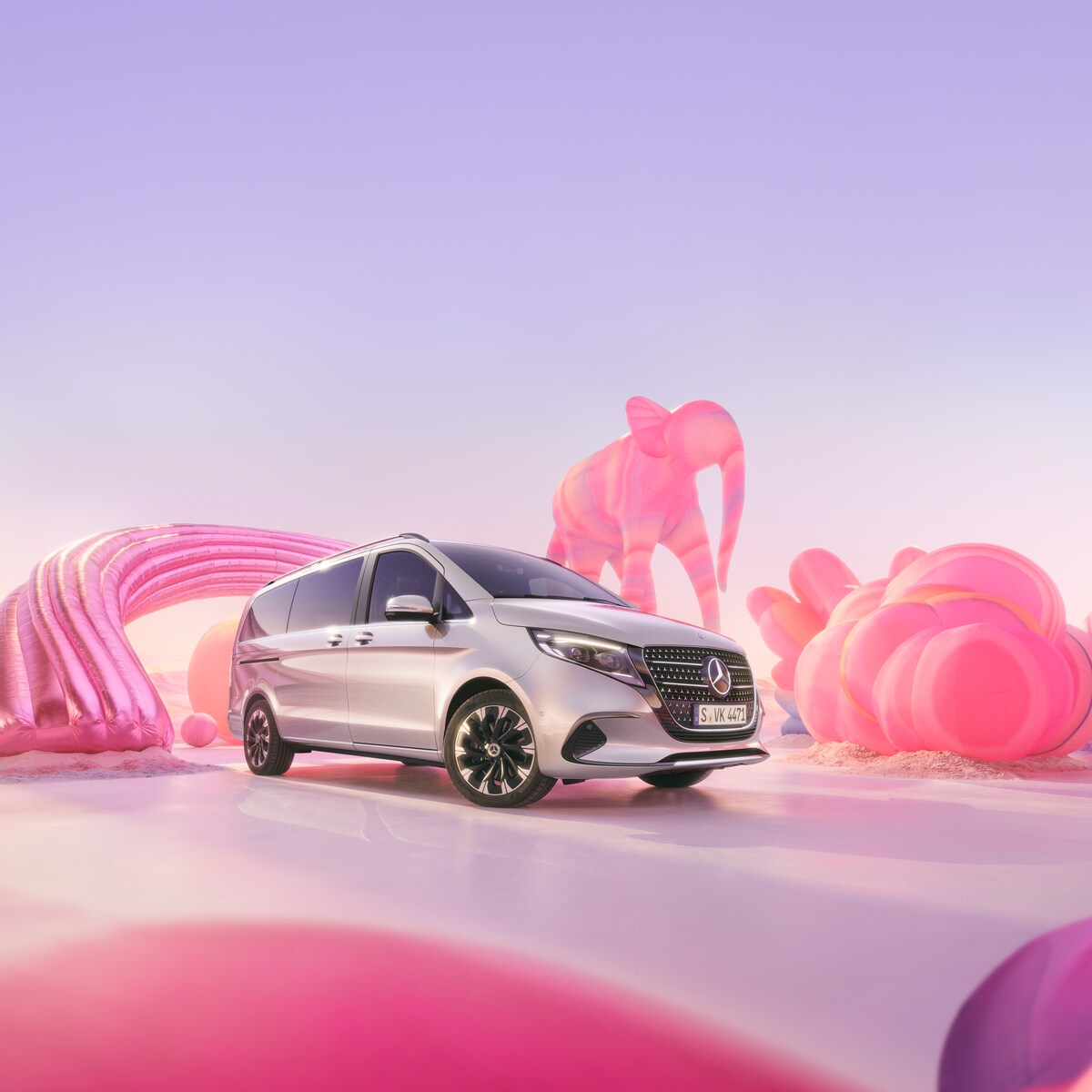 El Mercedes-Benz Clase V encanta a las familias, los hombres de negocios y los aventureros, así como los pasajeros de vehículos lanzadera.