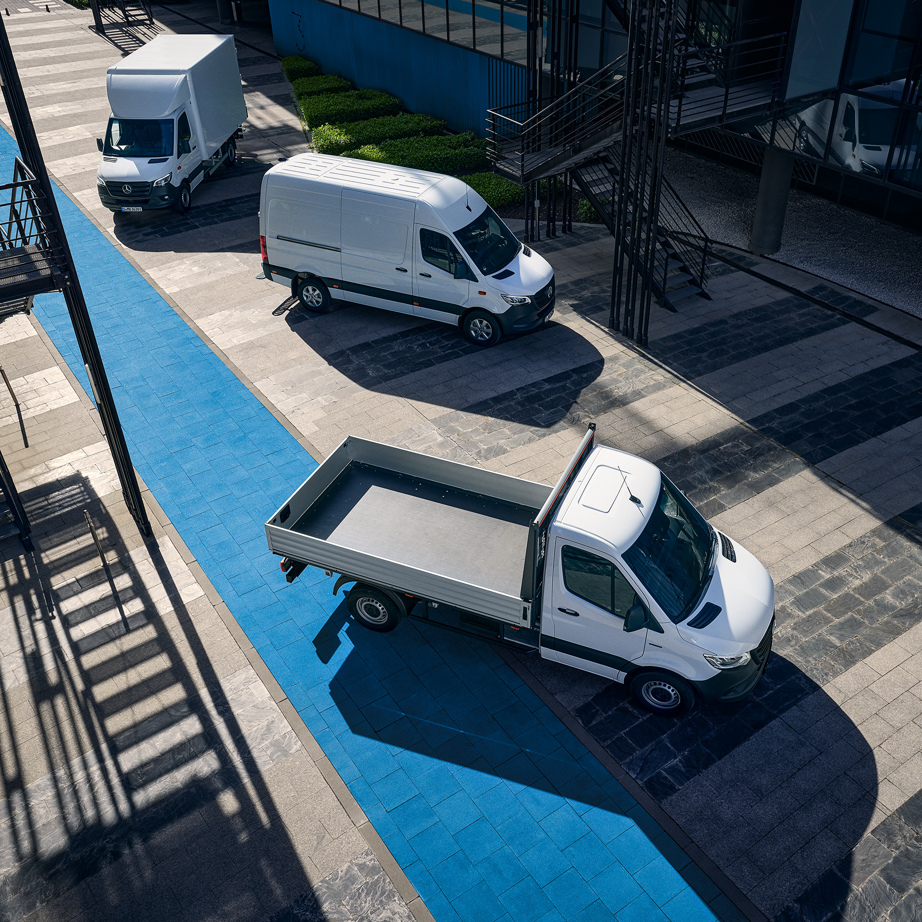 Sprinter Furgón Chasis | Mercedes-Benz Vans tres sprinter